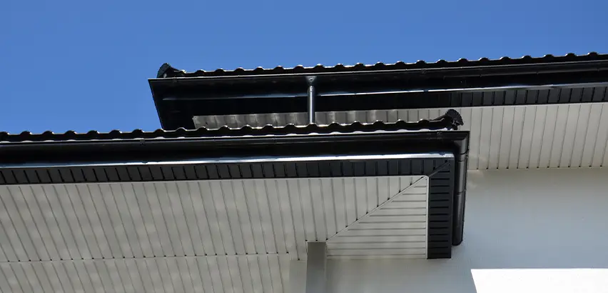 Roof Overhang Repair in Huntley
